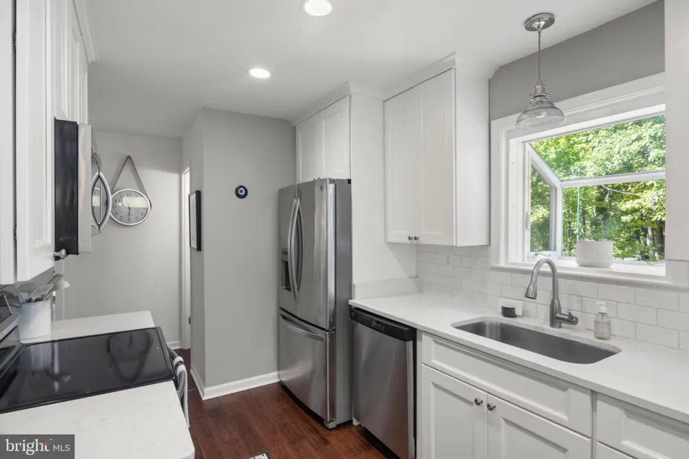 607 WATTS BRANCH Potomac, MD 20854