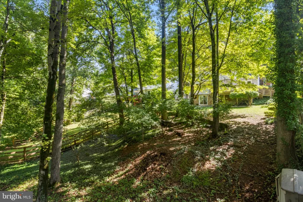 607 WATTS BRANCH Potomac, MD 20854