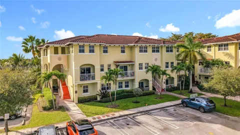 260 NW 109th Ave #206