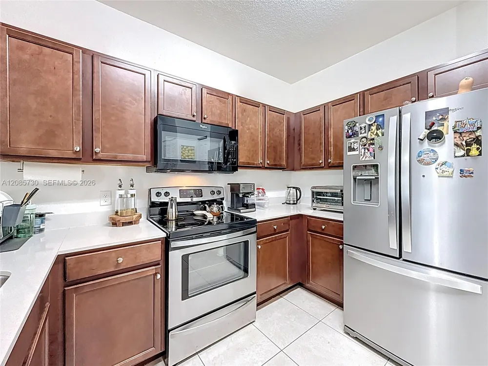 260 NW 109th Ave #206 Miami, FL 33172
