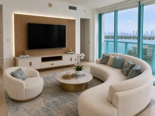 6000 Indian Creek Dr #10A Miami Beach, FL 33140