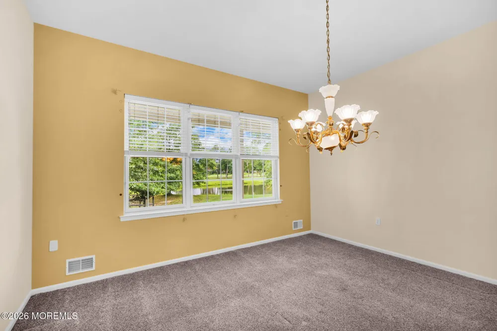 27 Congressional Road Jackson, NJ 08527