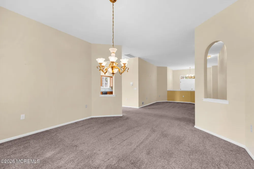 27 Congressional Road Jackson, NJ 08527