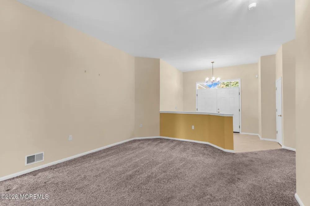 27 Congressional Road Jackson, NJ 08527