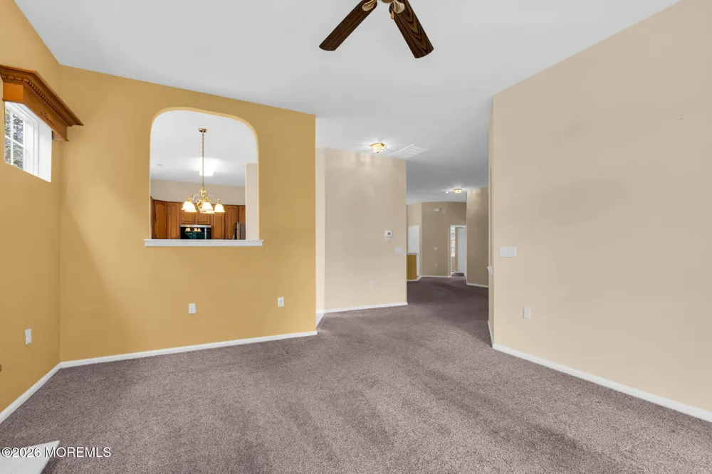 27 Congressional Road Jackson, NJ 08527