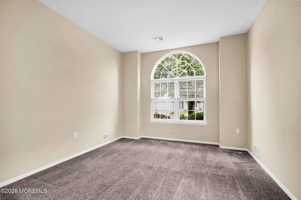 27 Congressional Road Jackson, NJ 08527