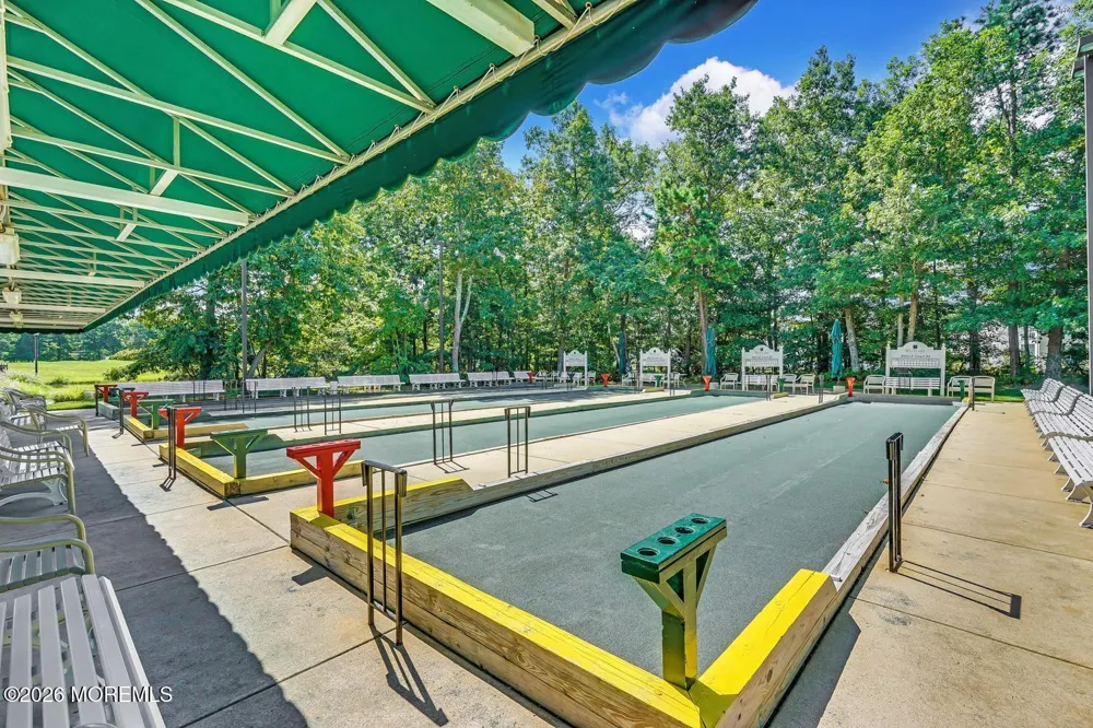 27 Congressional Road Jackson, NJ 08527