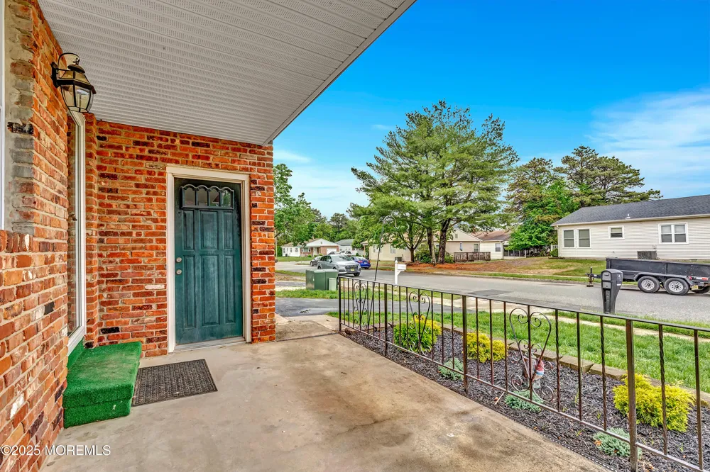 14 Santiago Drive W Toms River, NJ 08757