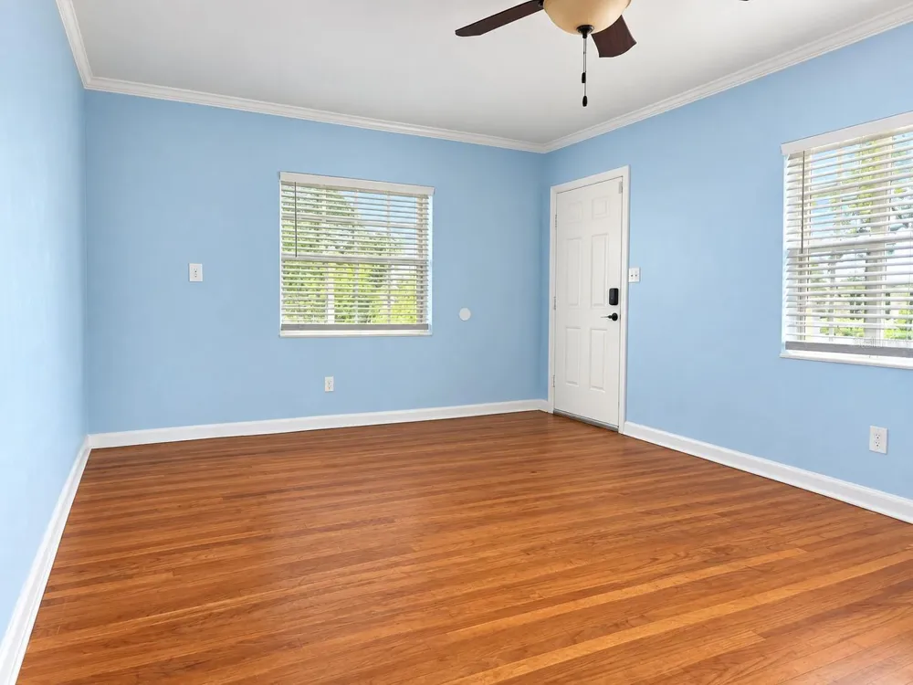 806 W WEST STREET Tampa, FL 33602