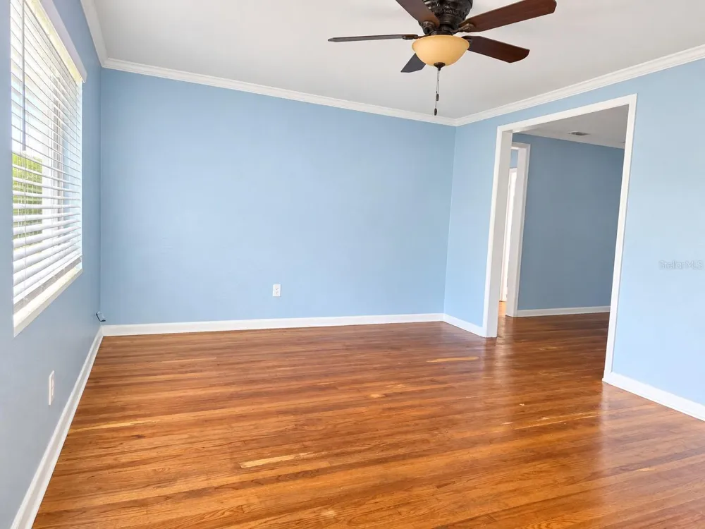 806 W WEST STREET Tampa, FL 33602