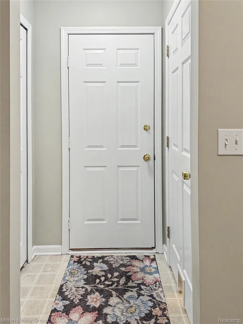2126 Moorlands View Oceola Township, MI 48855