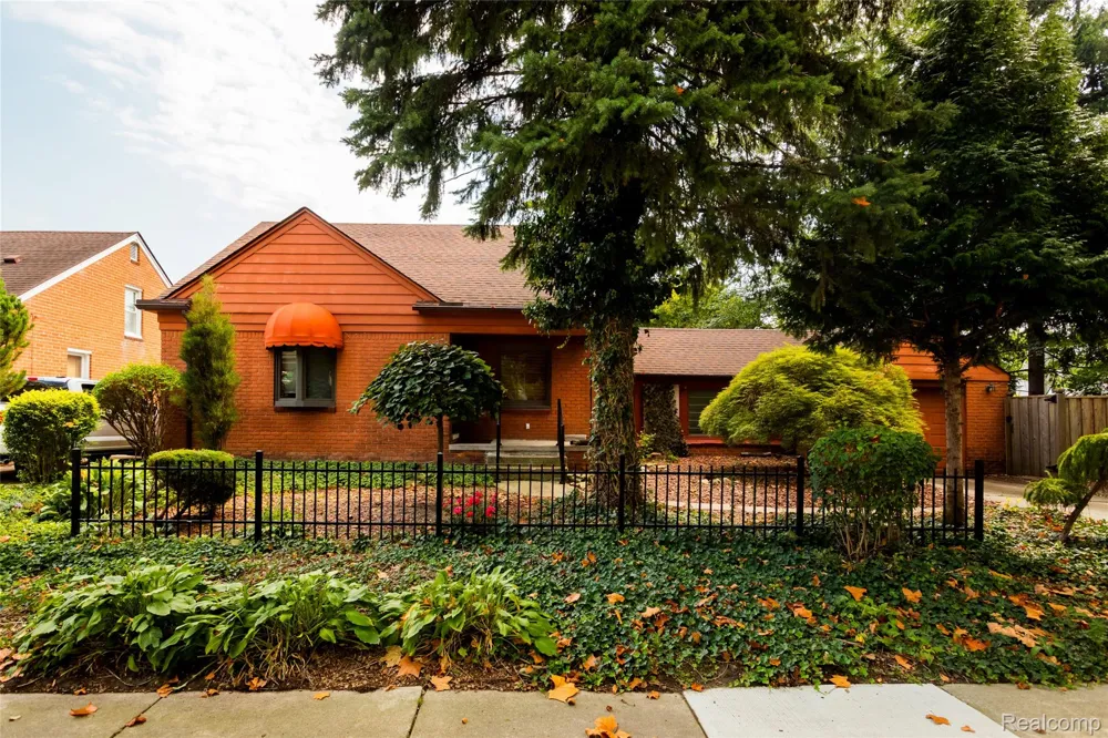 1629 21st Street Wyandotte City, MI 48192