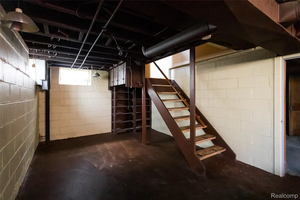 1629 21st Street Wyandotte City, MI 48192