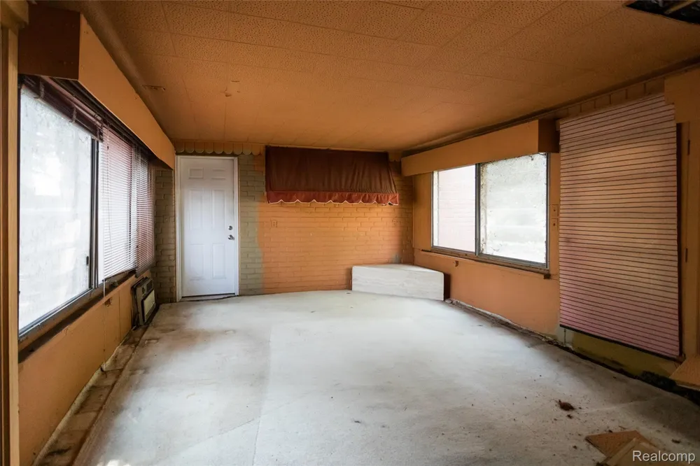 1629 21st Street Wyandotte City, MI 48192