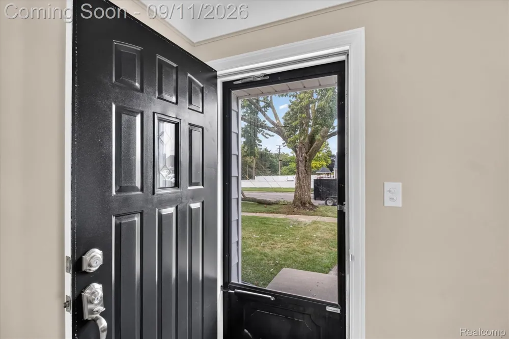 10005 Park Avenue Allen Park City, MI 48101