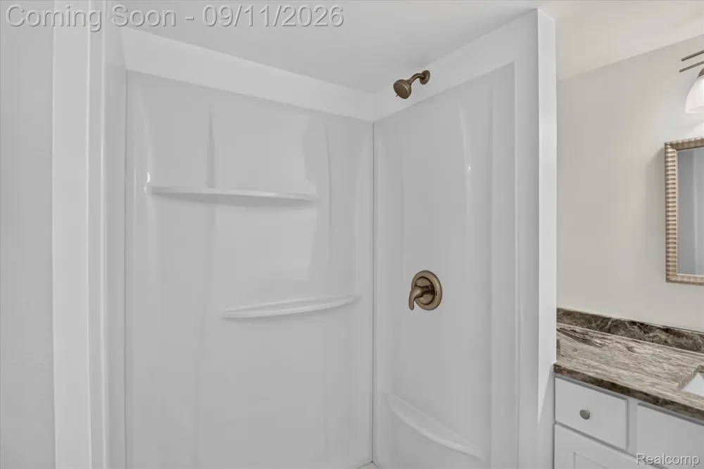 10005 Park Avenue Allen Park City, MI 48101