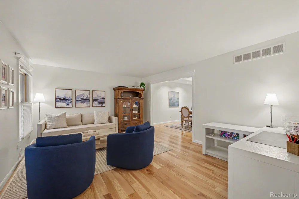 8265 Deerwood Road Independence Charter Township, MI 48348
