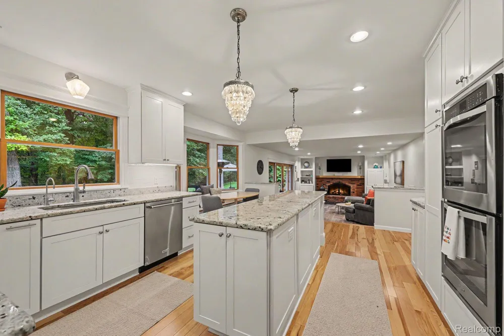 8265 Deerwood Road Independence Charter Township, MI 48348
