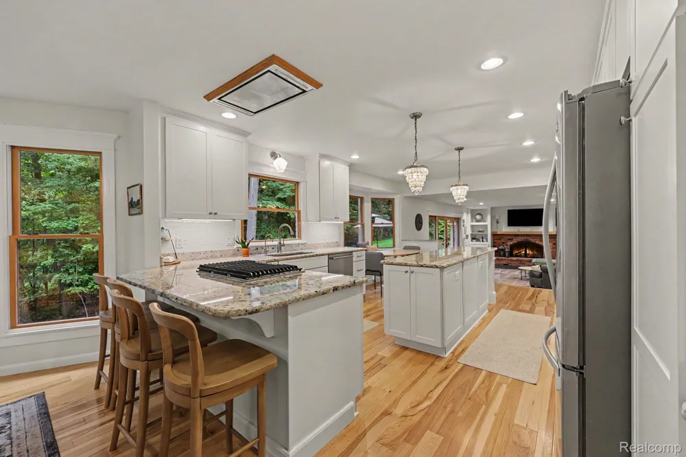 8265 Deerwood Road Independence Charter Township, MI 48348