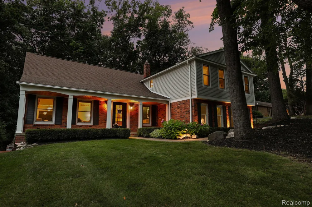 8265 Deerwood Road Independence Charter Township, MI 48348