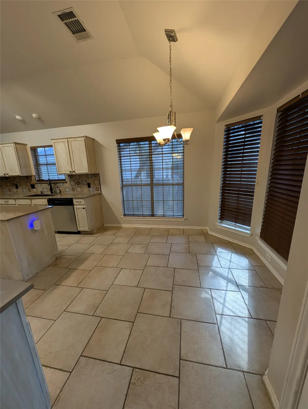 1325 Roadrunner Drive Cedar Park, TX 78613