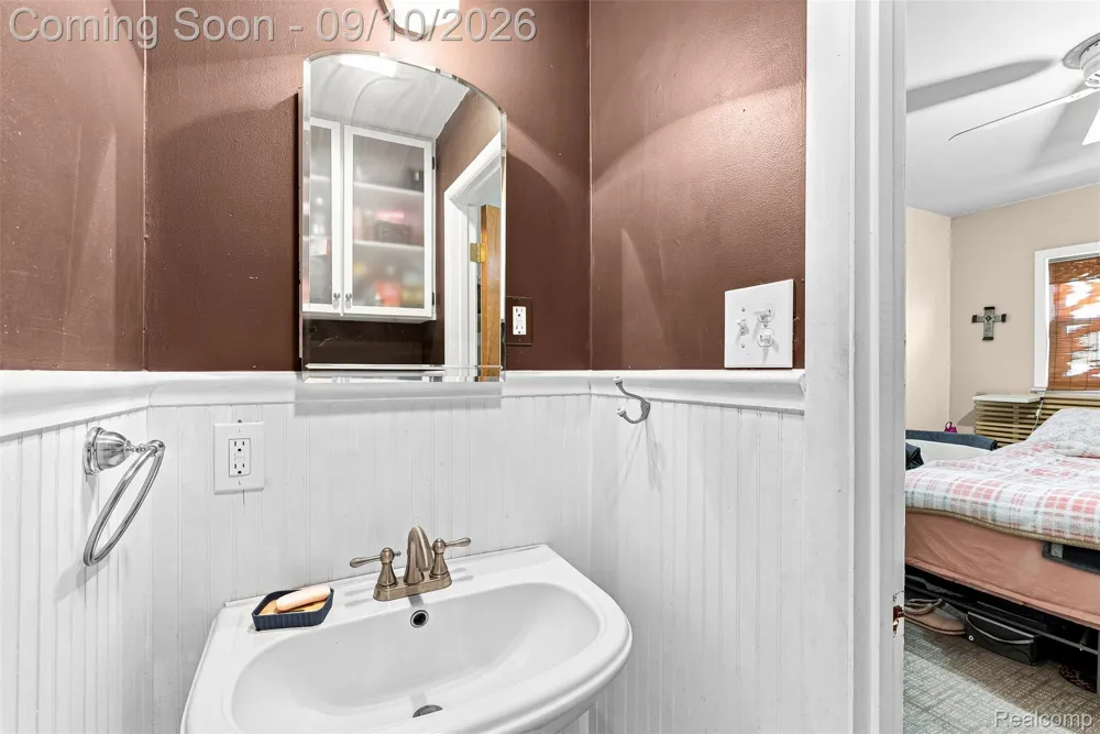 5337 Seymour Road Swartz Creek City, MI 48473