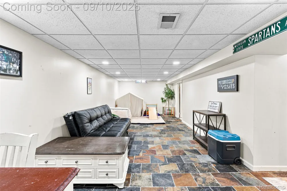 5337 Seymour Road Swartz Creek City, MI 48473