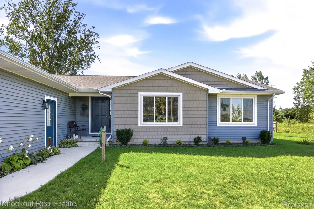 5727 Mackinaw Road Kochville Township, MI 48604