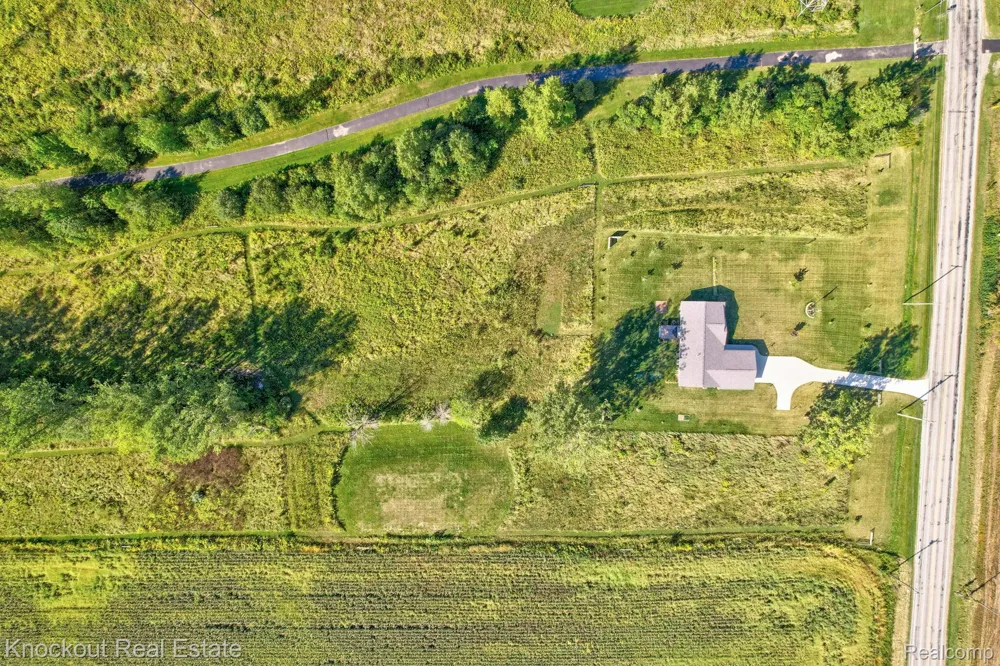 5727 Mackinaw Road Kochville Township, MI 48604