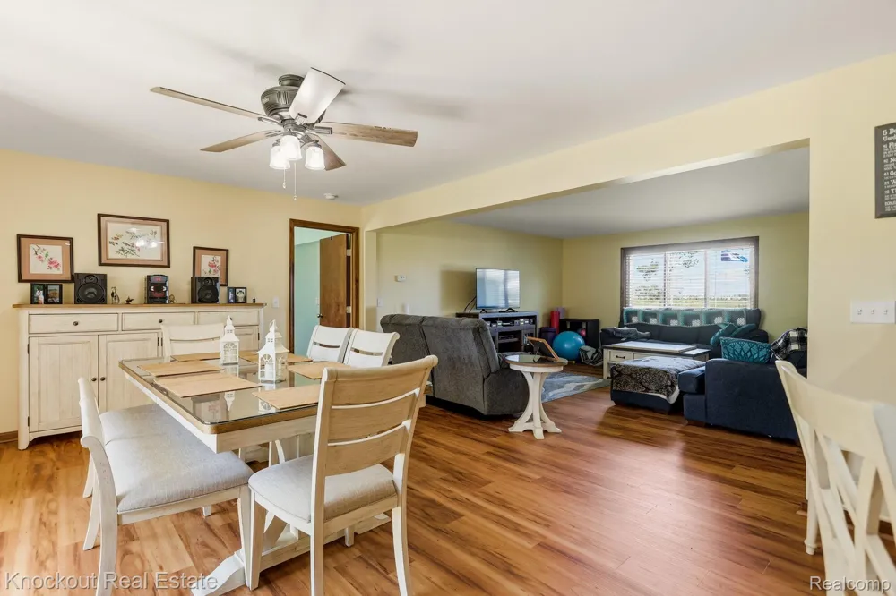 5727 Mackinaw Road Kochville Township, MI 48604
