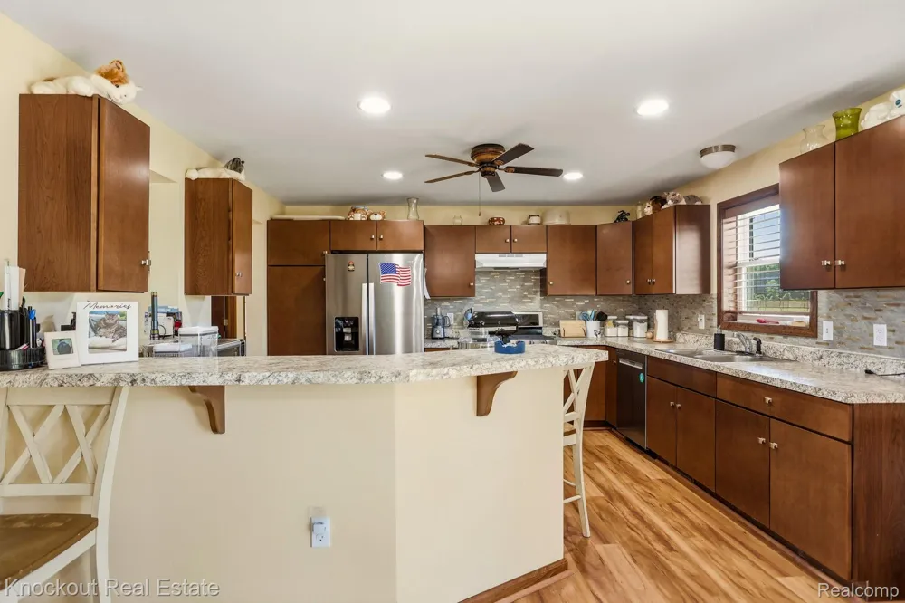 5727 Mackinaw Road Kochville Township, MI 48604