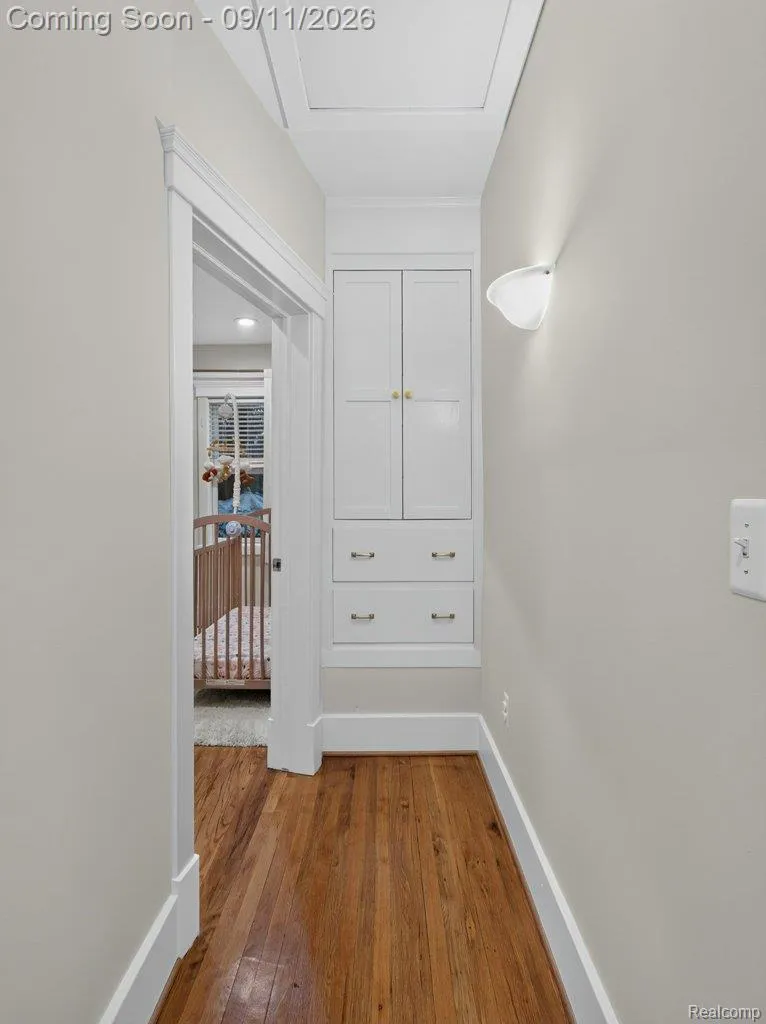 332 E Maplehurst Street Ferndale City, MI 48220