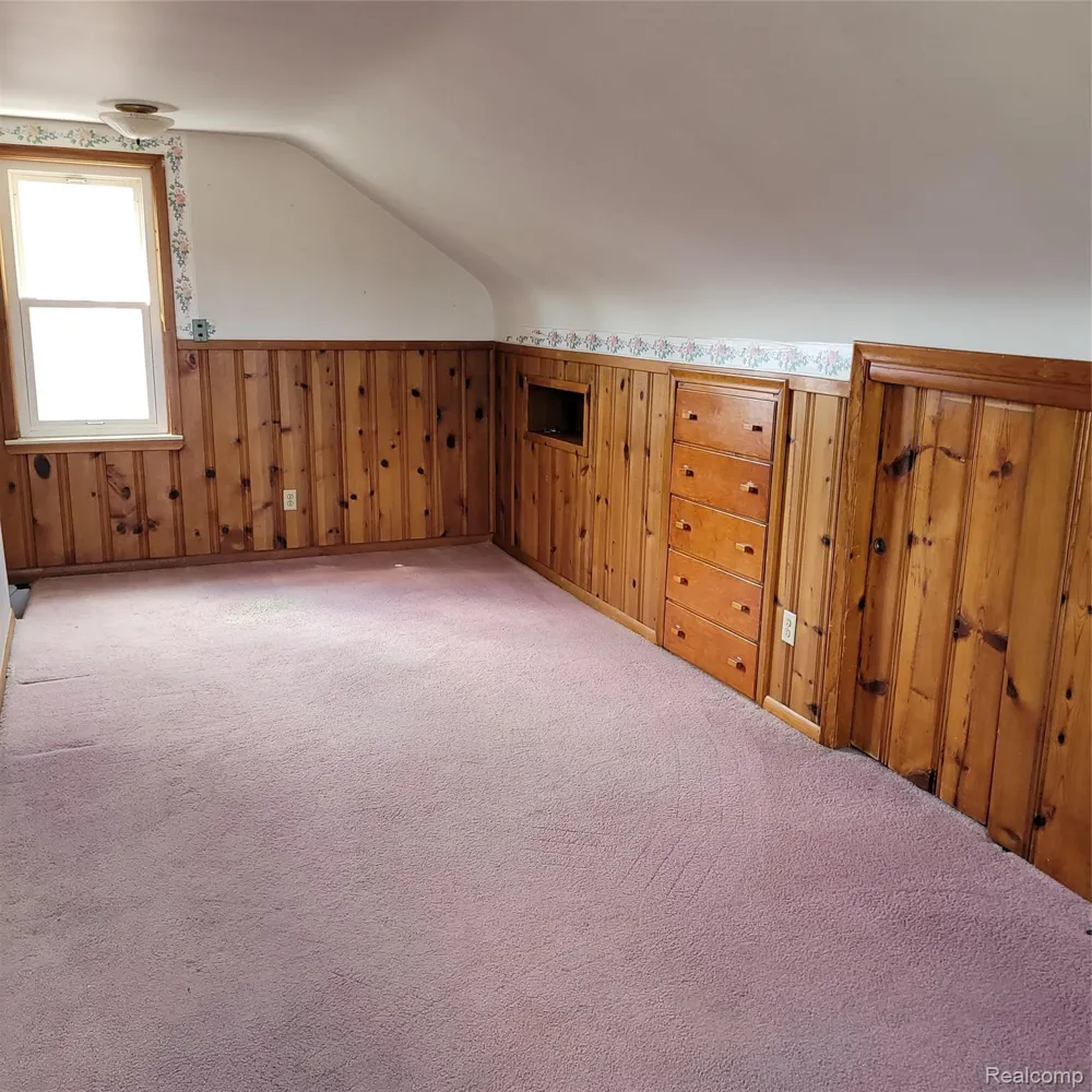 14903 Belmont Avenue Allen Park City, MI 48101