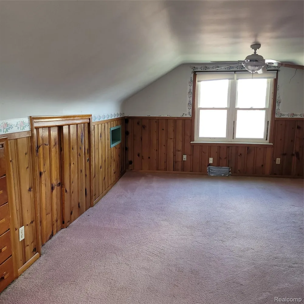 14903 Belmont Avenue Allen Park City, MI 48101