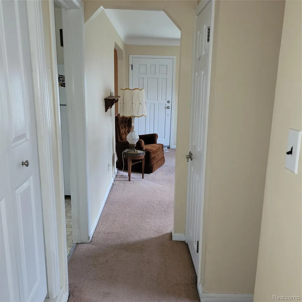 14903 Belmont Avenue Allen Park City, MI 48101