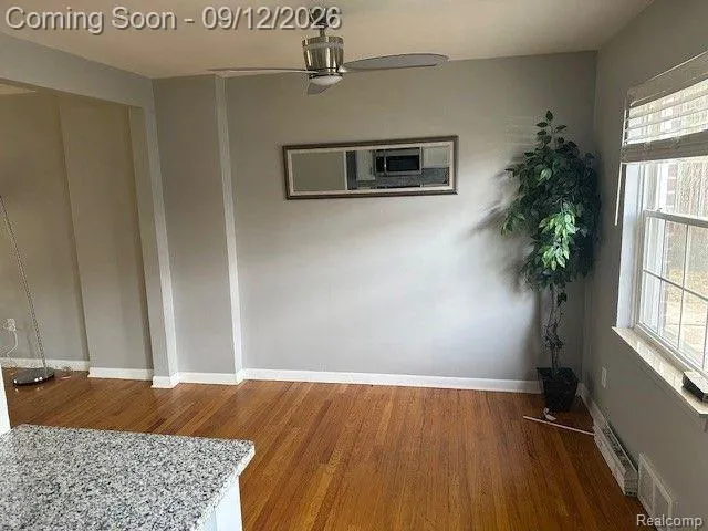 22909 LAKESHORE DRIVE St Clair Shores City, MI 48080