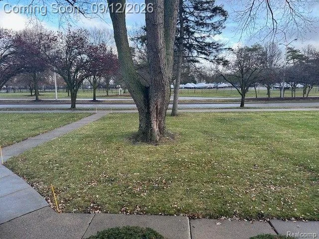 22909 LAKESHORE DRIVE St Clair Shores City, MI 48080