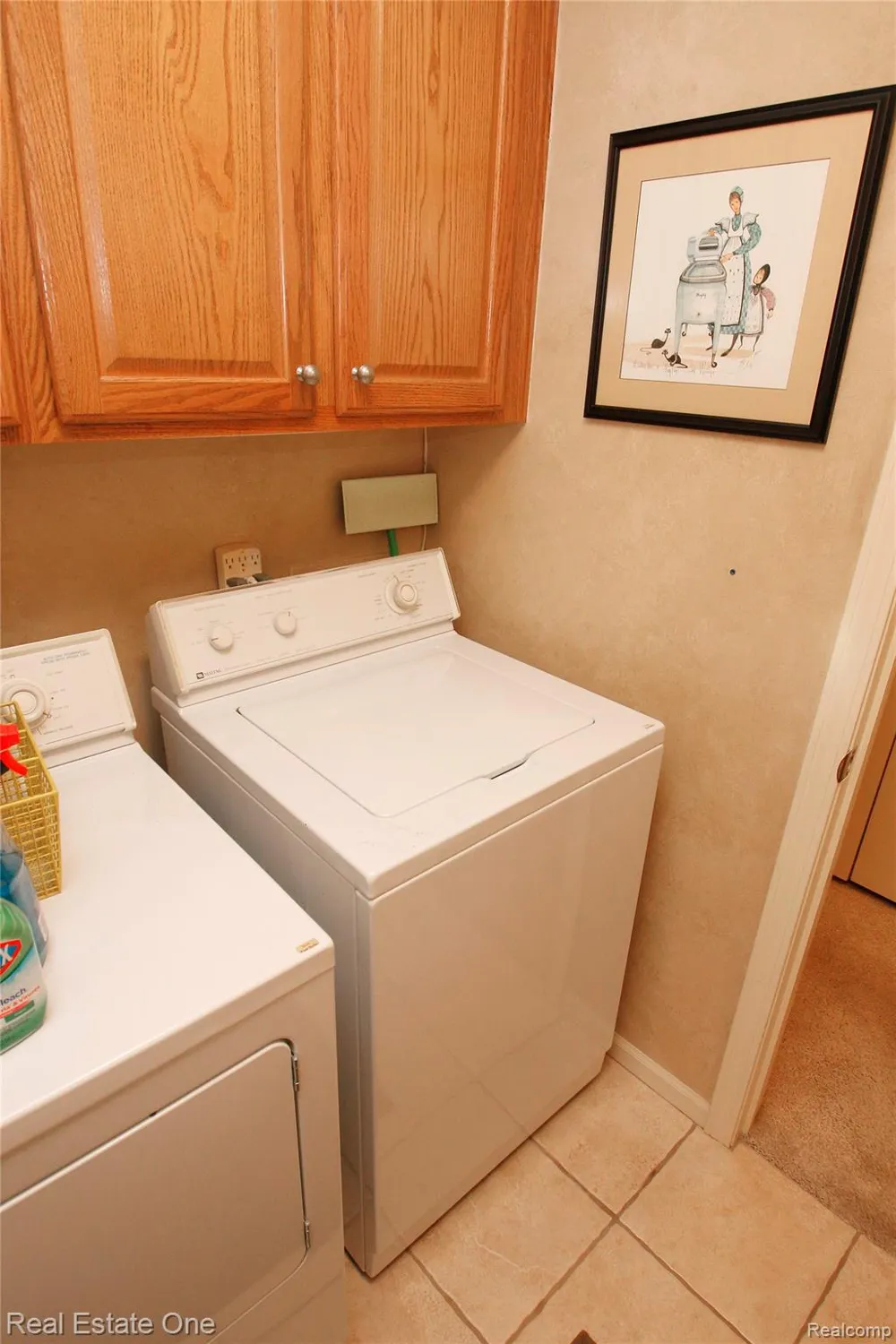 1227 Valley Circle Rochester Hills City, MI 48309