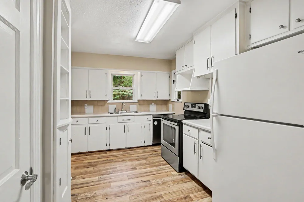 1101 Cherry Street Kalamazoo City, MI 49008