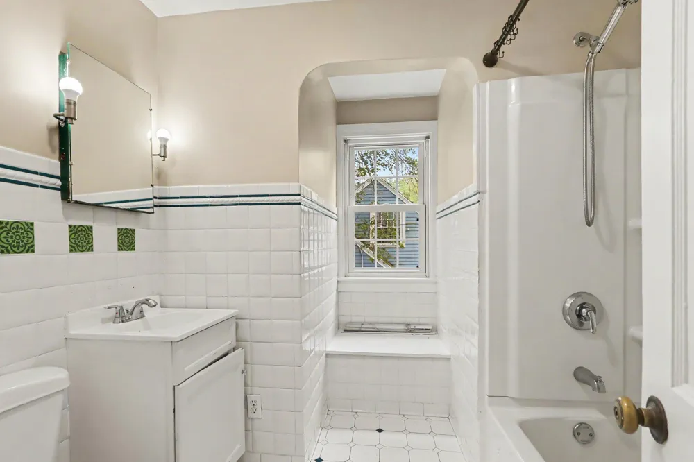 1101 Cherry Street Kalamazoo City, MI 49008