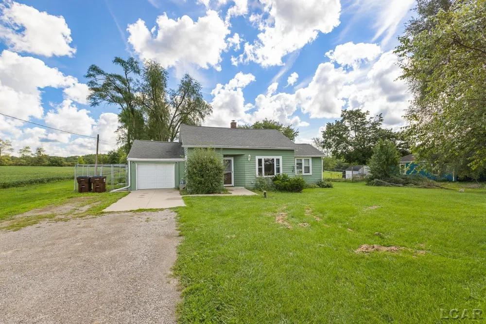 6561 N Adrian Highway Raisin Township, MI 49286