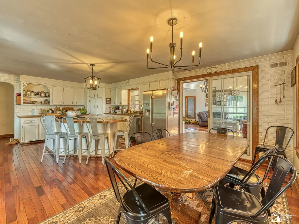 18318 Kent Road Dundee Township, MI 48131