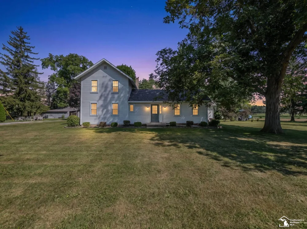 18318 Kent Road Dundee Township, MI 48131
