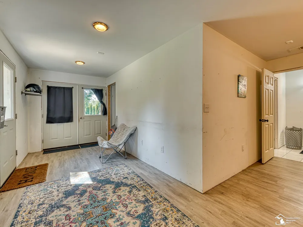 18318 Kent Road Dundee Township, MI 48131