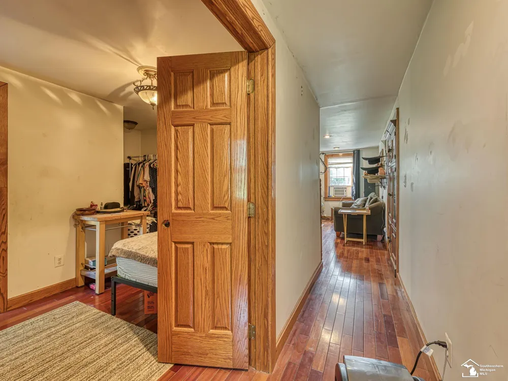 18318 Kent Road Dundee Township, MI 48131