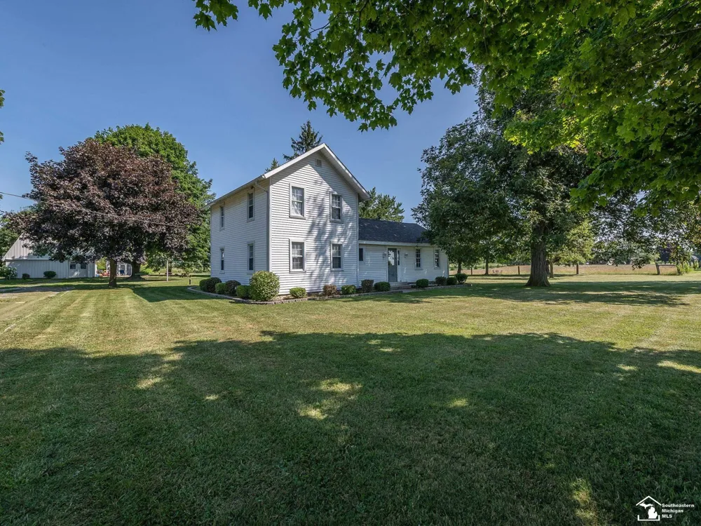 18318 Kent Road Dundee Township, MI 48131