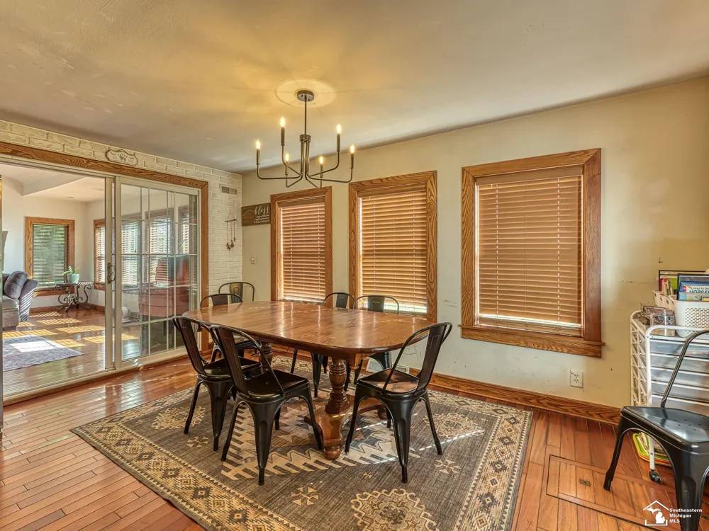 18318 Kent Road Dundee Township, MI 48131