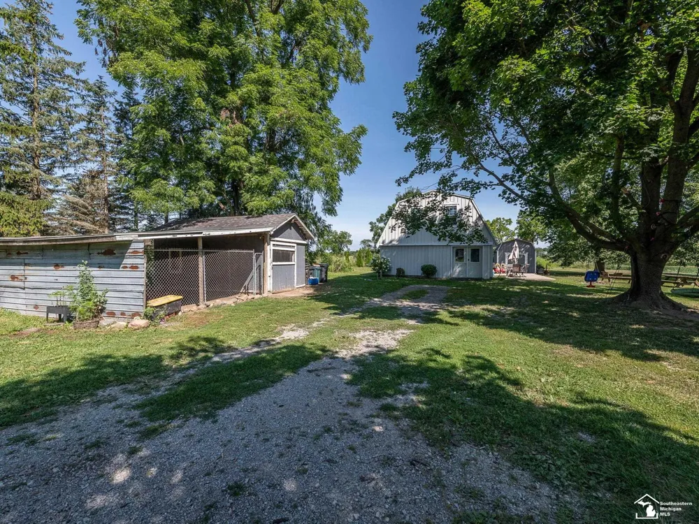 18318 Kent Road Dundee Township, MI 48131