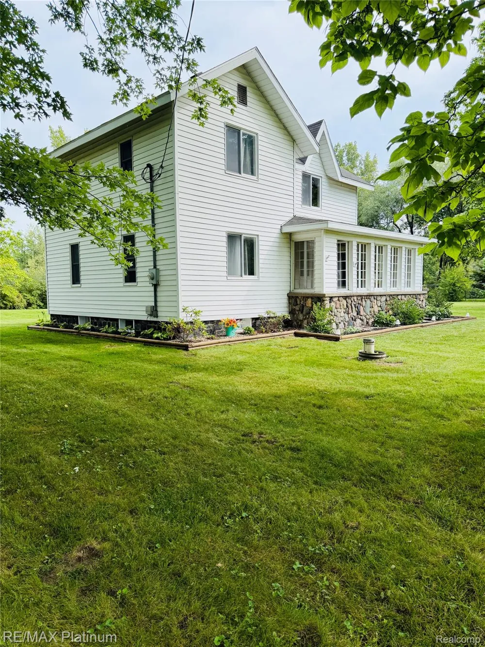 10551 E Goodall Road Durand City, MI 48429
