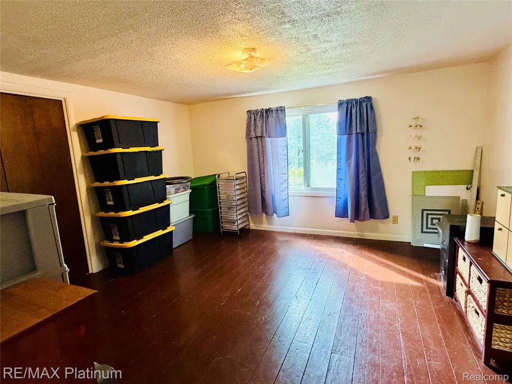 10551 E Goodall Road Durand City, MI 48429